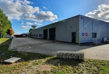 Location activité/entrepôt - 140 m²