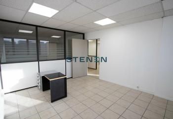 Location bureaux Aix-en-Provence - Proche centre-ville et bus