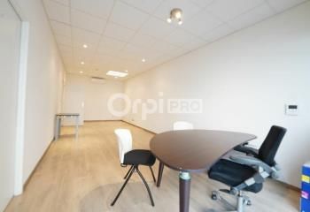 Location bureau Lozanne - Proche A89 et bus