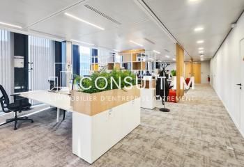 Location bureaux Paris 13 - Avenue de France, proche métro François Mitterrand