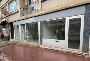Location bureau Rouen - Rez-de-chaussée avec vitrines