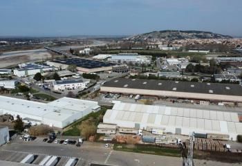 Entrepôt à vendre Avignon - Zone d'activités Courtine - Proche gare TGV