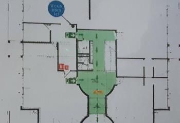 Location bureaux Meylan - Proche restaurants et bus chrono