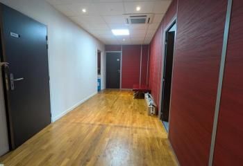 Location bureaux Saint-Aubin-sur-Gaillon - 96 m²