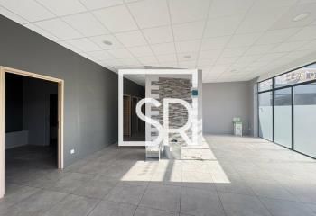 Local commercial à louer Cournon-d'Auvergne - Axe passant