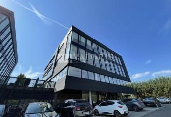 Location bureaux Limonest - Proche autoroute A6 et transports en commun