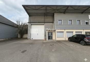 Local d'activité à louer Décines-Charpieu - Proche périphérique
