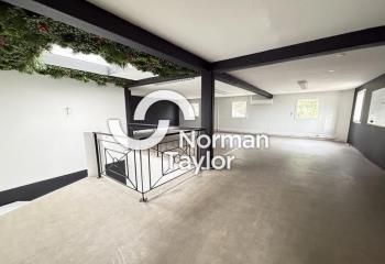 Location bureaux Saint-Gély-du-Fesc - Proche autoroute A9 et tramway