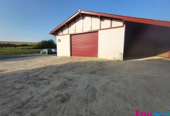 Entrepôt à louer Larressore - Proche zone artisanale et transports