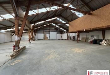 Local d'activité à vendre Saint-Coulomb - 700 m²