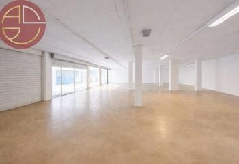 Local commercial à vendre - 790 m²