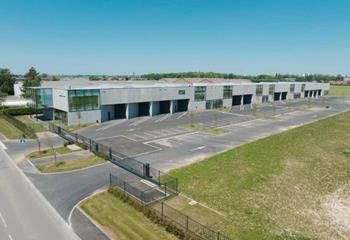 Location entrepôt Carvin - 7,50 m de hauteur sous plafond