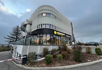 Location bureaux Limonest - Proche RN6 et bus ligne 21