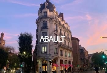 Location local commercial Toulouse - Quartier Carmes