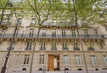 Location bureaux Paris 8 - Immeuble haussmannien