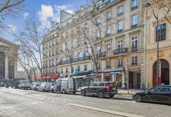 Bureaux à louer Paris 8 Madeleine - Proximité métro et transports