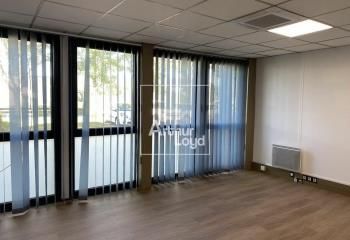 Location bureaux Moissy-Cramayel - Proche RER D et A6