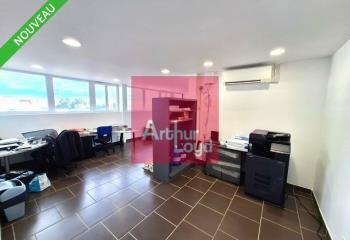 Bureaux à louer Beaumont - Proche axes autoroutiers