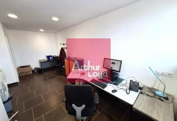 Bureaux à louer Beaumont - Proche axes autoroutiers