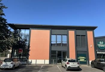 Location bureaux Scy-Chazelles - Proche Metz, rue passante