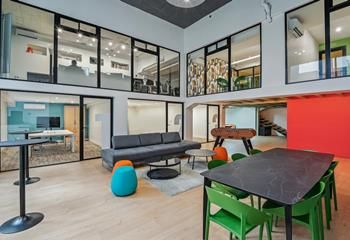 Location bureaux Courbevoie - Proche La Défense et transports