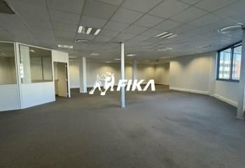 Bureaux à louer Pessac - Proche rocade et tram B