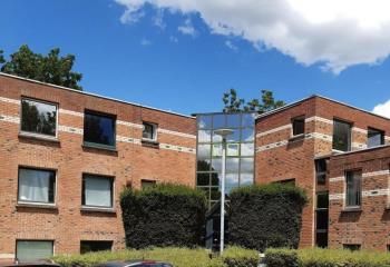 Location bureaux Lognes - Proche RER A et autoroute A4