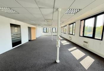 Location bureaux Courcouronnes - Proche transports