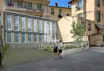 Location local commercial Nice - Proche boulevard Carlone