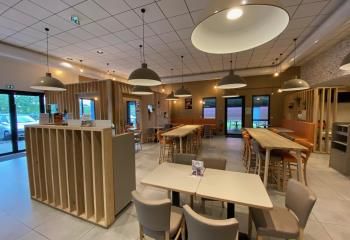 Location local commercial Le Pian-Médoc - Zone Portes du Médoc