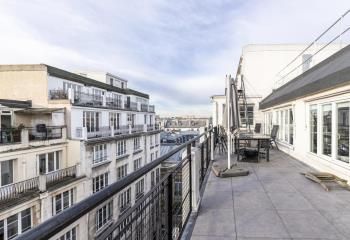 Location bureaux Paris 10 - Cité Paradis - Proche métro