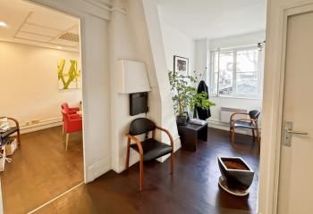 Location bureaux Paris 17 - Proche métro et RER Pereire-Levallois