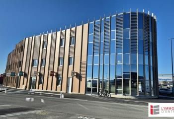 Location local d'activité Châteaugiron - Centre commercial UNIVER