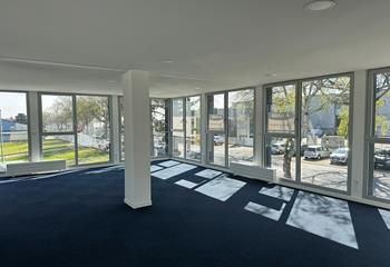 Location bureaux Nantes Est Entreprise - Plateau moderne et lumineux