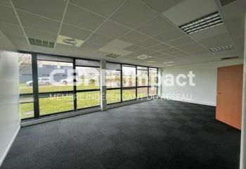 Location bureaux Reims centre - Proche commerces et transports