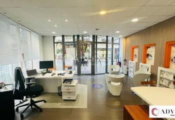 Local commercial à louer Bordeaux centre - Place Gambetta