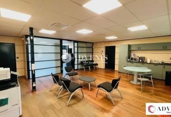 Location bureaux Bruges - Bordeaux Lac proche tram et rocade