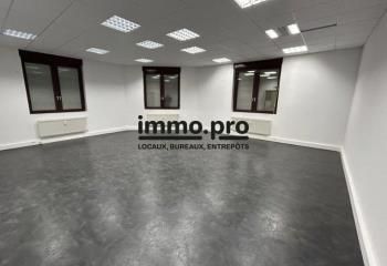 Location local d'activité Horbourg-Wihr - Proche commerces et gare