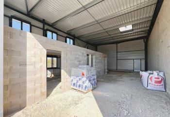 Cellule d'activité à vendre Bétheny - Bureaux et stockage