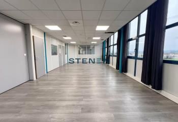 Bureaux à louer Aix-en-Provence - Proche axes autoroutiers