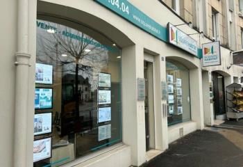 Local commercial à louer Tours Nord - Place de la Trachée
