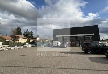Location local d'activité Décines-Charpieu - Proche périphérique