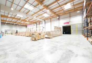 Location entrepôt Vaulx-Milieu - ICPE 1510/1530 - Proche A43
