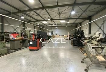 Vente entrepôt Saint-Médard-en-Jalles - Proche transports en commun