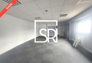 Bureaux à louer Clermont-Ferrand Le Brézet - Proche A71/A75 et tram