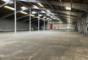 Location entrepôt Saint-Sauveur-d'Aunis - 20 min La Rochelle