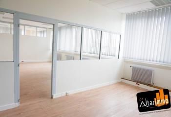 Location bureaux 400 m² Lucé - Proche rocade RN 154