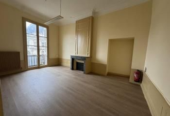 Location bureaux Tours hyper centre - Proche tram et bus