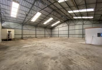 Location entrepôt Mainvilliers - 440 m² - Hauteur 5,4 m