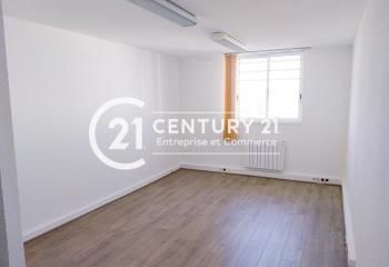 Bureaux à louer Saint-Nazaire - 1er étage avec parking